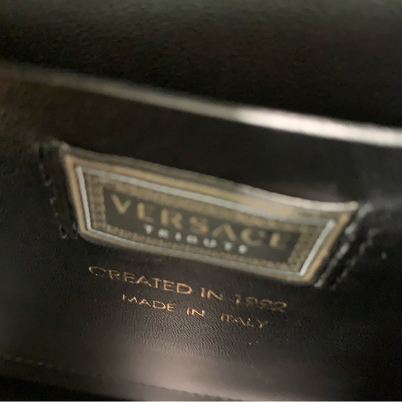 Large Versace Black Leather and Gold Handbag - Picture 5 of 6